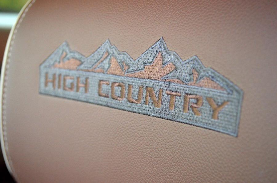  Chevrolet Silverado High Country 2014 года  (фото 31 из 56)